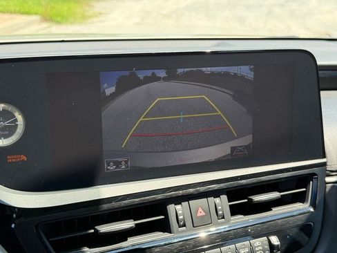 Certified 2022 Lexus ES 350 w/ Premium Package FWD image 37