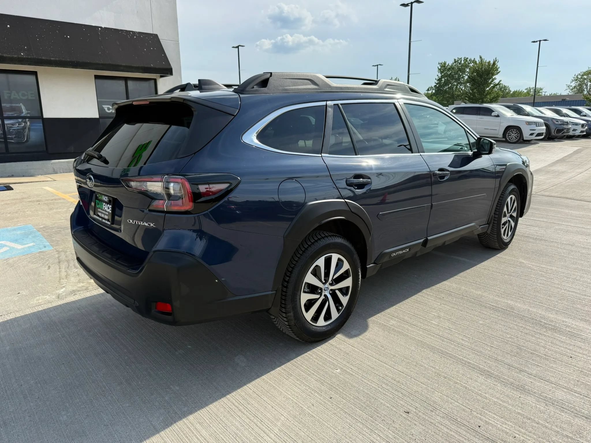 Used 2024 Subaru Outback Premium AWD/4WD image 15