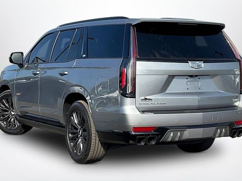 Used 2023 Cadillac Escalade V w/ Heavy-Duty Trailer Package AWD/4WD image 5