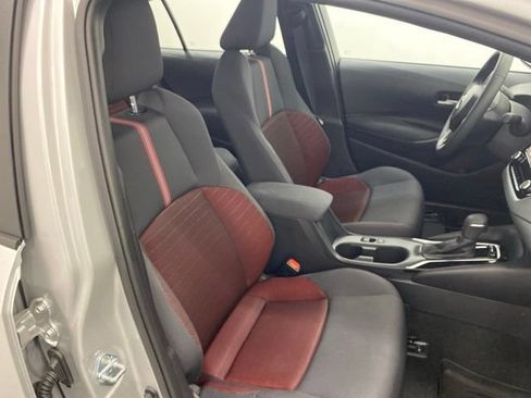 Used 2026 Toyota Corolla SE FWD image 28
