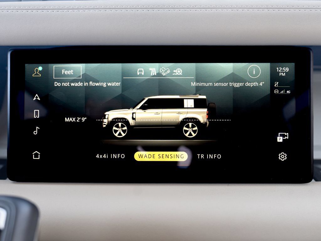 Used 2024 Land Rover Defender 110 X-Dynamic SE AWD/4WD image 28