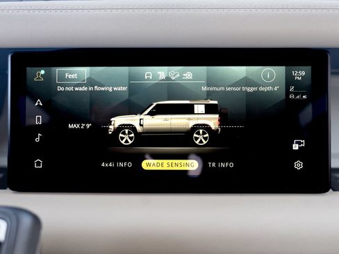 Used 2024 Land Rover Defender 110 X-Dynamic SE AWD/4WD image 28