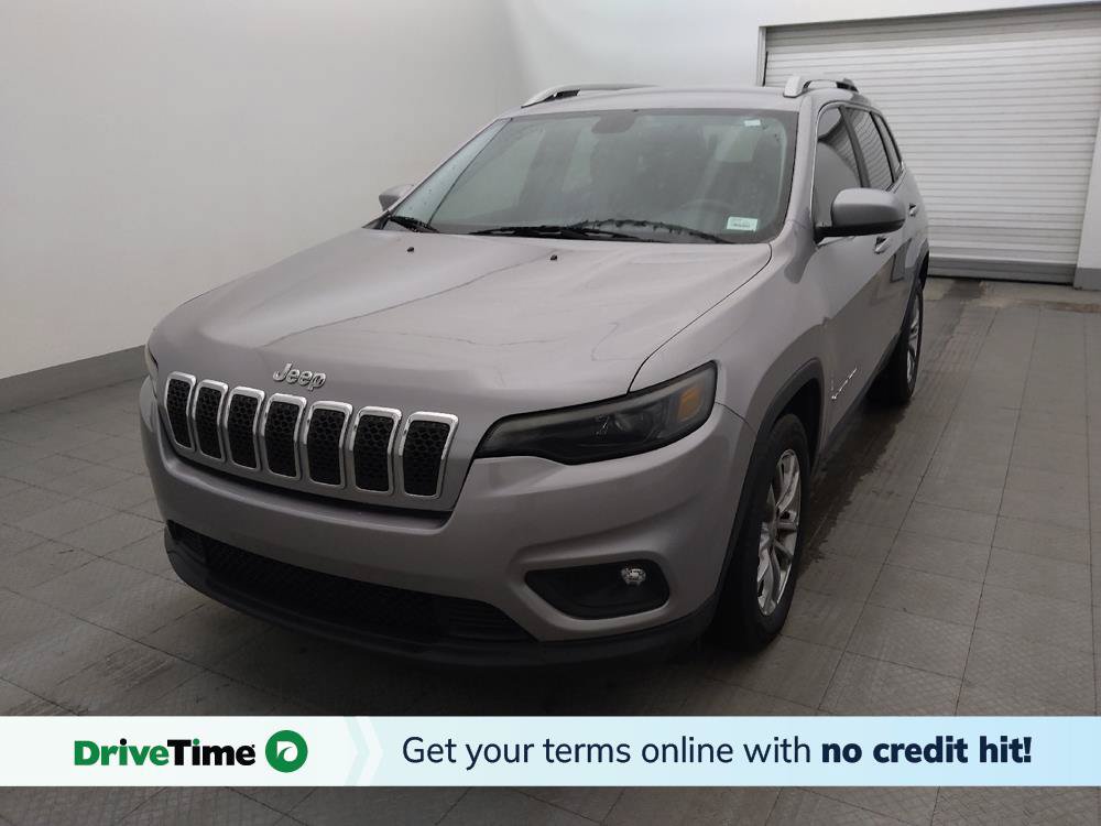 Used 2019 Jeep Cherokee Latitude Plus w/ Comfort/Convenience Group FWD image 1