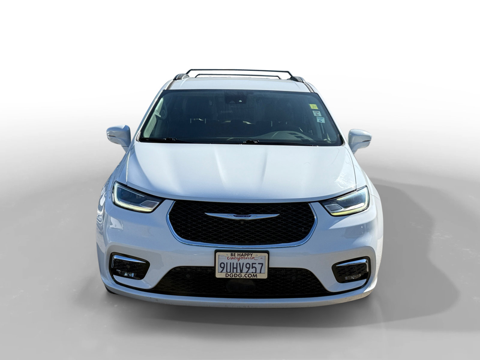 Used 2022 Chrysler Pacifica Touring-L w/ Uconnect Theater Family Group FWD image 8