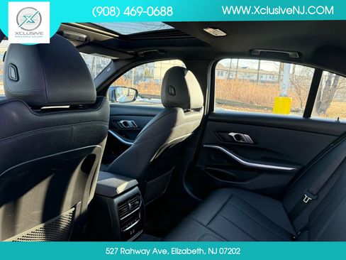 Used 2021 BMW 330i xDrive Sedan w/ Convenience Package AWD/4WD image 27
