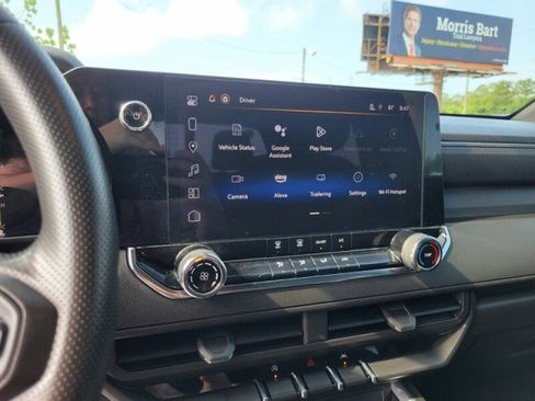 Used 2023 Chevrolet Colorado Trail Boss w/ LPO, Skid Plate Package AWD/4WD image 16
