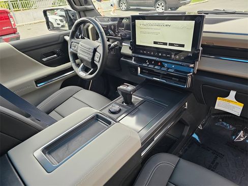 New 2026 GMC Hummer EV SUV image 10