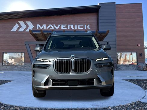 Used 2024 BMW X7 xDrive40i AWD/4WD image 2
