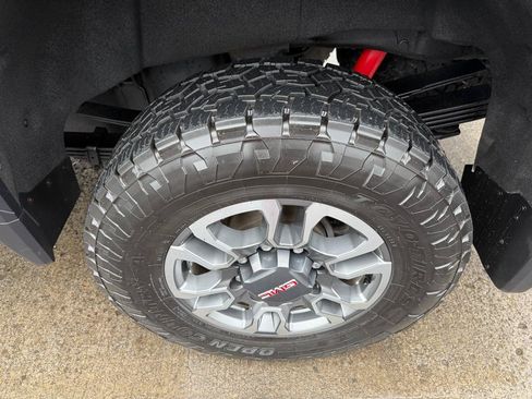 Used 2023 GMC Sierra 3500 AT4 w/ Gooseneck/5TH Wheel Package AWD/4WD image 19
