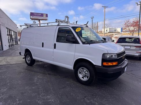 Used 2021 Chevrolet Express 2500 w/ Communications Package image 6