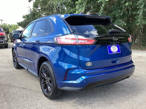 Used 2023 Ford Edge SE w/ Black Appearance Package AWD/4WD image 9
