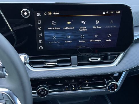 New 2026 Chevrolet Equinox LT FWD image 17