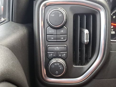Used 2019 Chevrolet Silverado 1500 LT w/ All-Star Edition AWD/4WD image 23