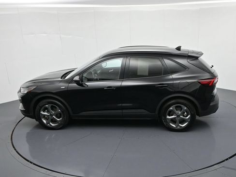 Certified 2025 Ford Escape ST-Line FWD image 21