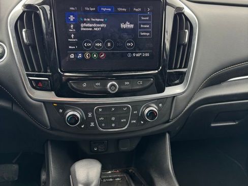Used 2021 Chevrolet Traverse Premier AWD/4WD image 10
