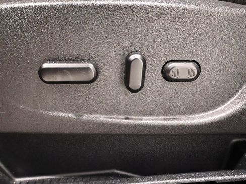 Certified 2019 Ford Escape SE image 14