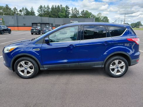 Used 2016 Ford Escape SE AWD/4WD image 2