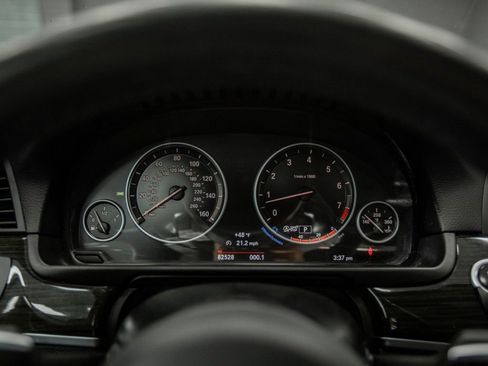 Used 2015 BMW 535i xDrive Sedan image 19