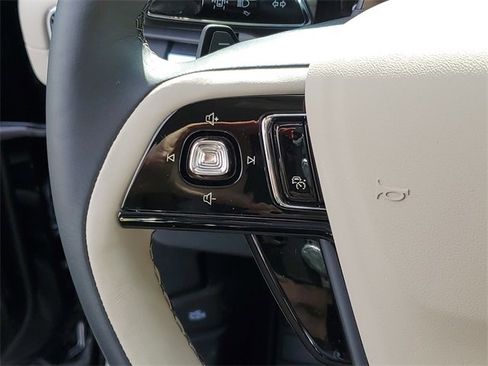 New 2026 Lincoln Corsair Reserve image 13