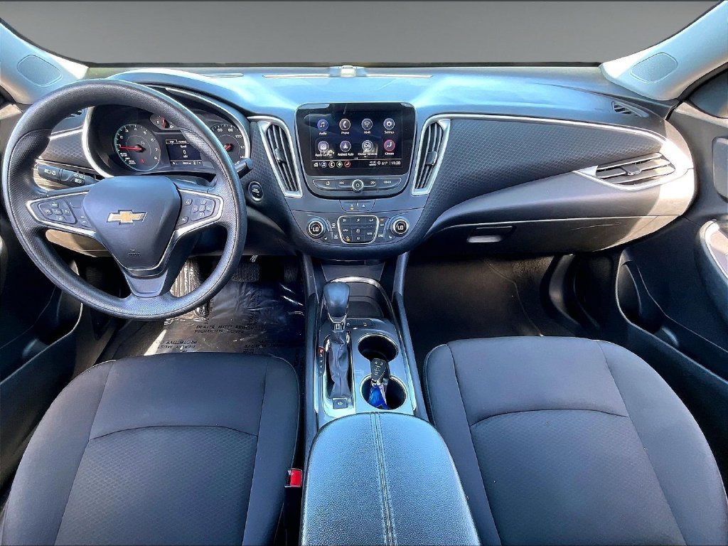 Used 2025 Chevrolet Malibu LT FWD image 20
