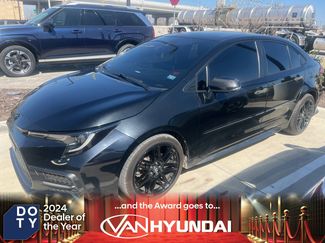 Used 2021 Toyota Corolla SE w/ SE Premium Package video 1