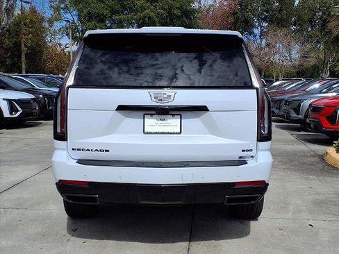 New 2026 Cadillac Escalade Platinum Sport image 4