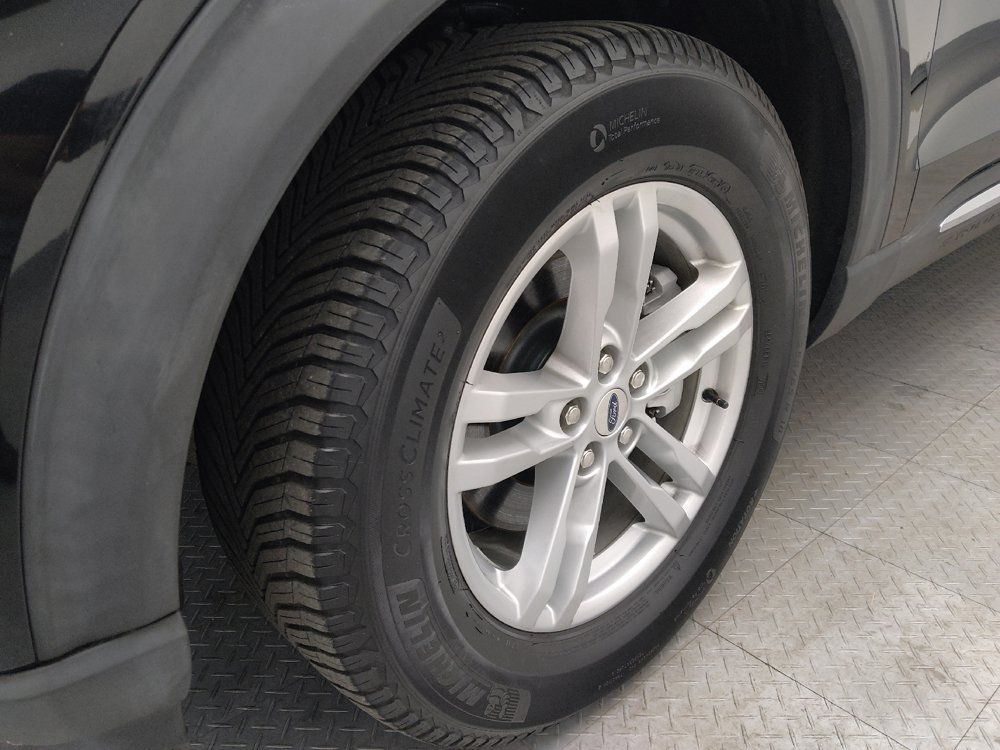 Used 2020 Ford Explorer XLT RWD image 31