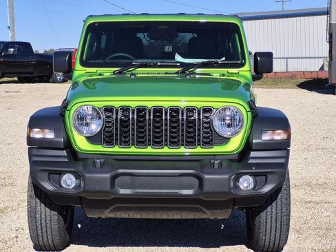 New 2026 Jeep Wrangler Unlimited Sport w/ Convenience Group image 3