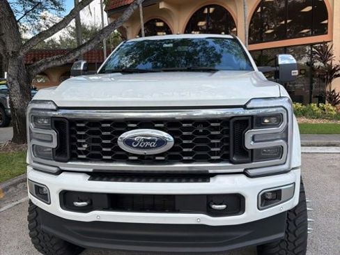 Used 2024 Ford F450 Limited w/ FX4 Off-Road Package image 3