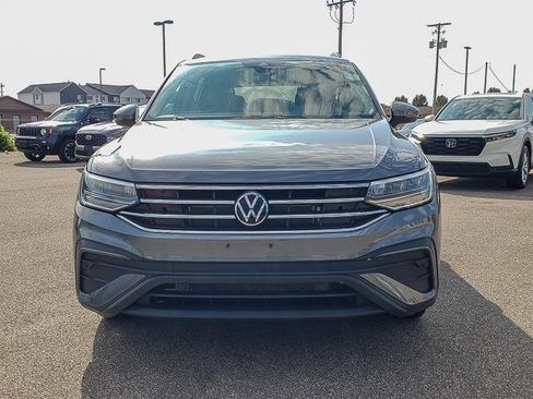 Used 2024 Volkswagen Tiguan S image 2