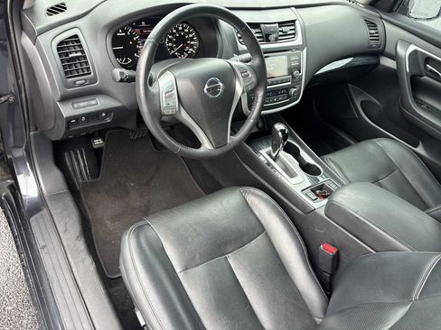 Used 2016 Nissan Altima 2.5 SL FWD image 10