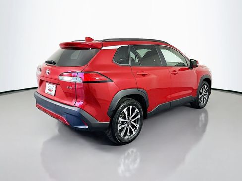 Used 2023 Toyota Corolla Cross XLE FWD image 5