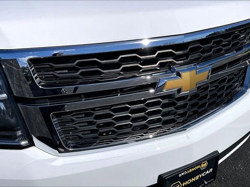 Used 2019 Chevrolet Tahoe LT image 34
