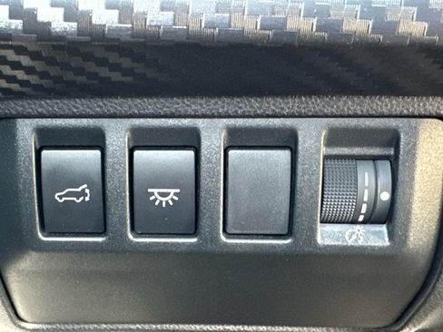 Used 2025 Subaru Ascent Premium w/ Premium Package image 21