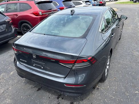Used 2023 Honda Accord EX image 3
