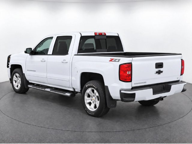 Used 2018 Chevrolet Silverado 1500 LT w/ All Star Edition AWD/4WD image 3