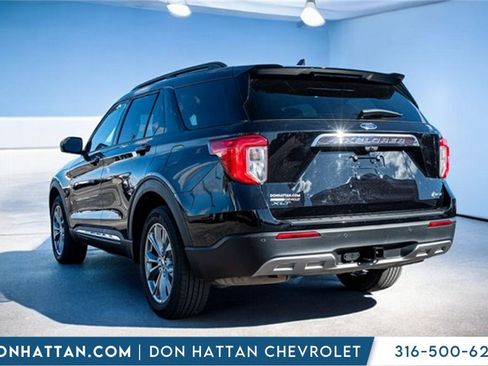 Used 2023 Ford Explorer XLT w/ Equipment Group 202A image 29