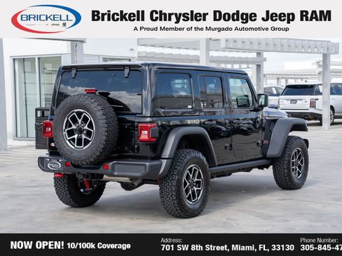 Used 2025 Jeep Wrangler Unlimited Rubicon image 5
