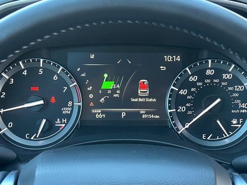 Used 2021 Toyota Highlander XLE image 25