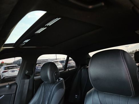 Certified 2017 Mercedes-Benz E 300 4MATIC image 19