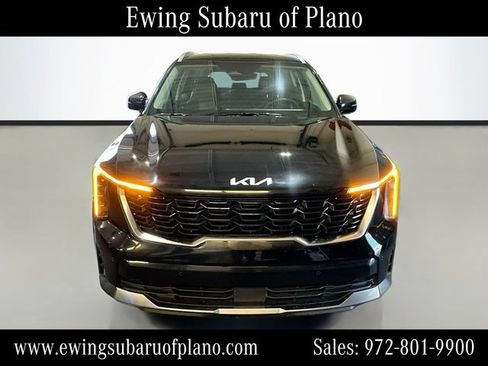 Used 2024 Kia Sorento S AWD/4WD image 2