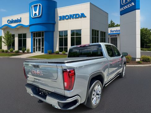 Used 2024 GMC Sierra 1500 Denali w/ Denali Reserve Package AWD/4WD image 6