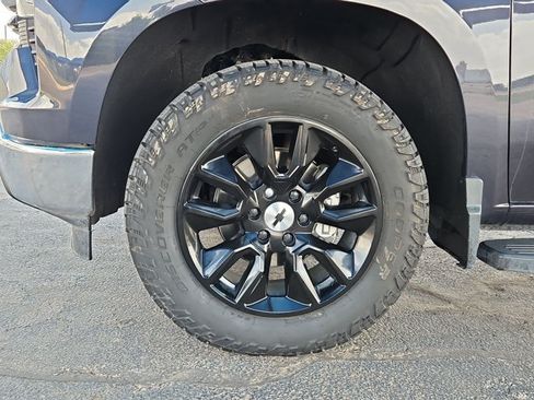Certified 2023 Chevrolet Silverado 1500 LT AWD/4WD image 24