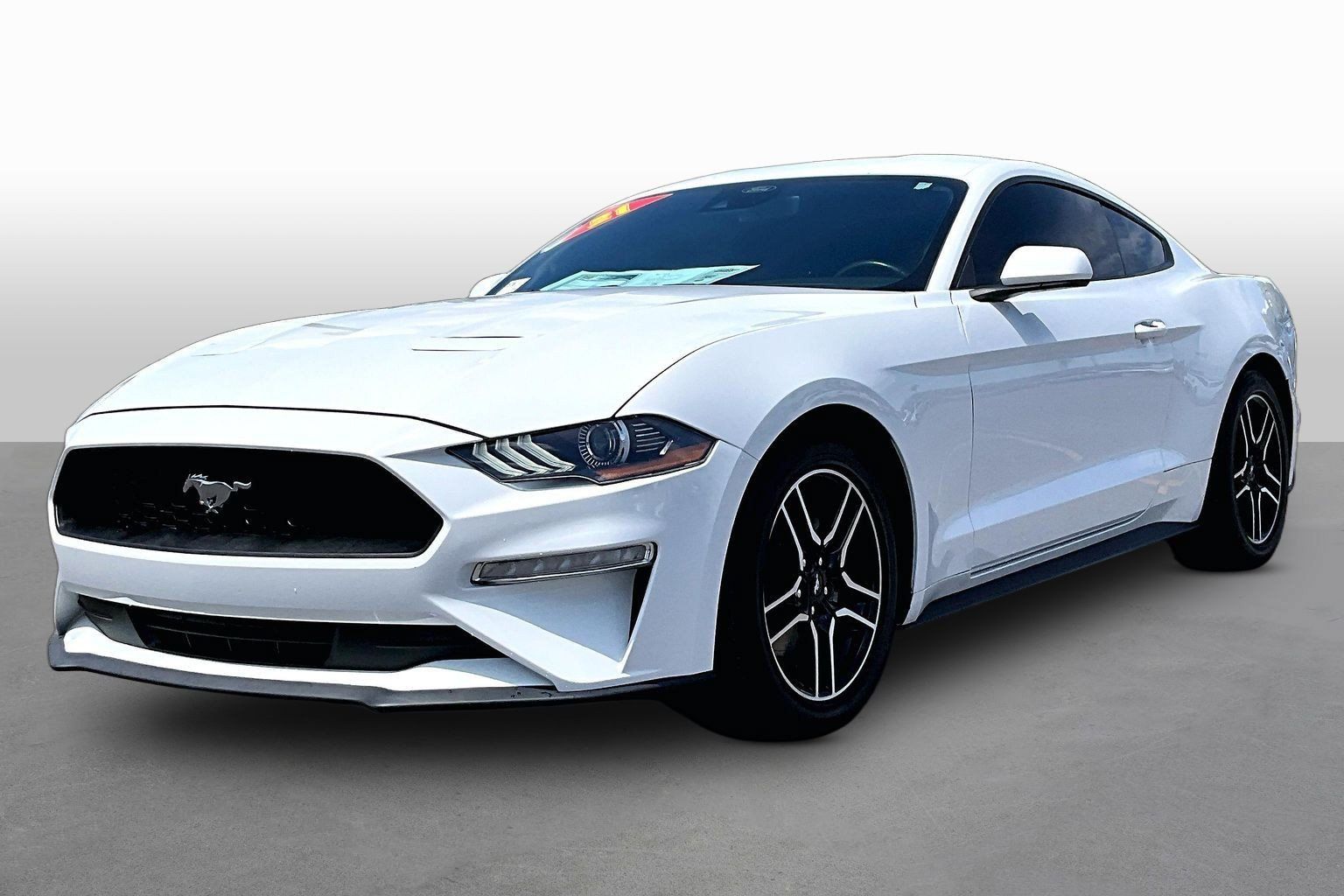 Used 2021 Ford Mustang Coupe w/ Equipment Group 101A RWD image 1