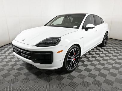 New 2025 Porsche Cayenne Turbo