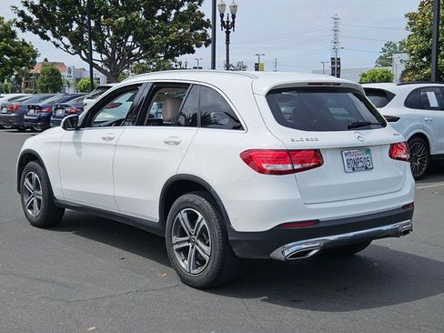 Used 2018 Mercedes-Benz GLC 300 4MATIC image 7