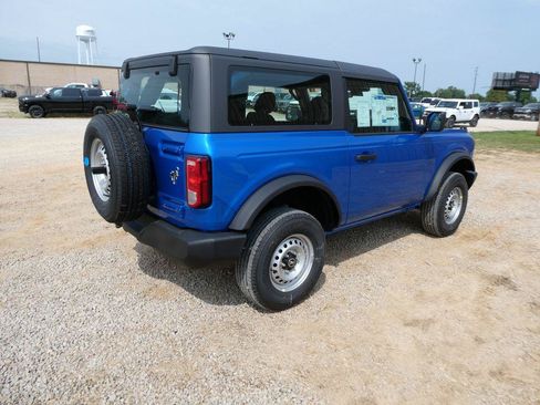 New 2026 Ford Bronco 2-Door AWD/4WD image 5