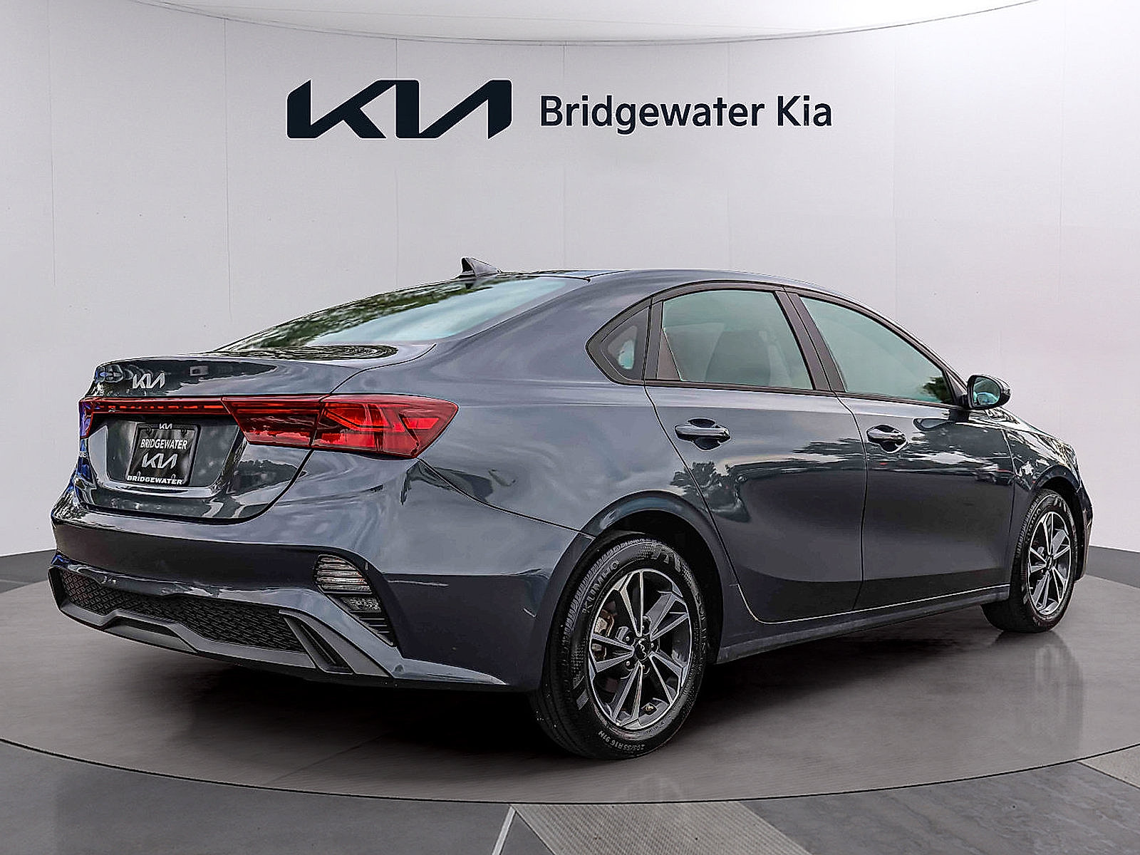 Certified 2024 Kia Forte LXS w/ LXS Technology Package FWD image 6