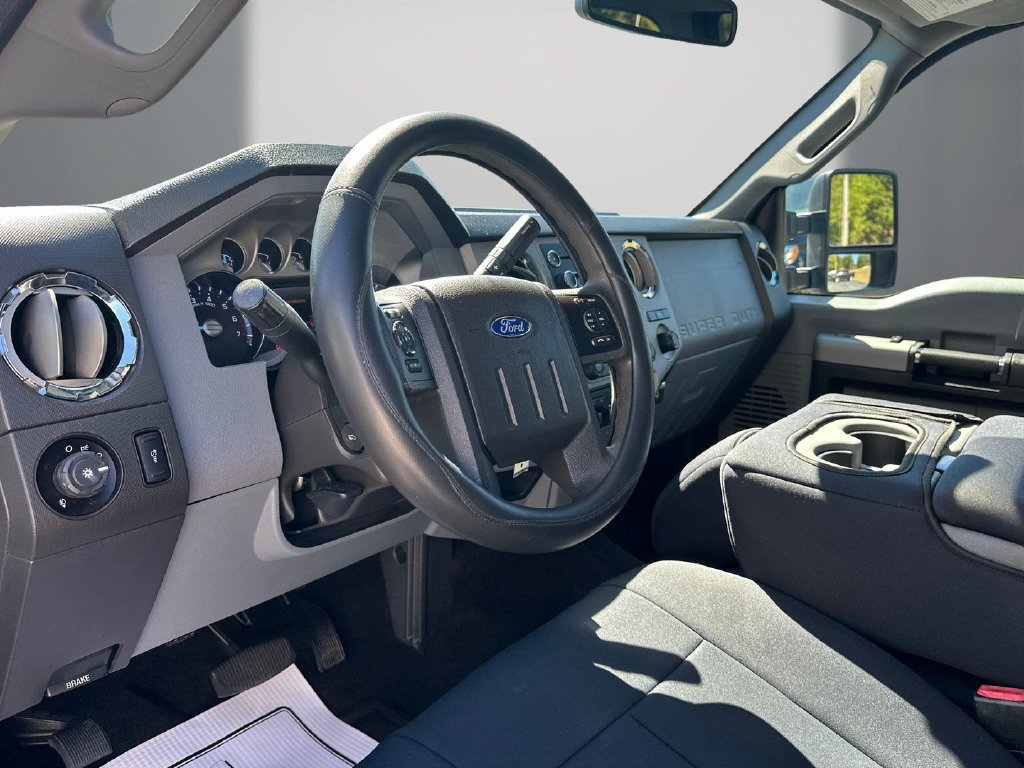 Used 2016 Ford F250 XLT w/ XLT Value Package RWD image 14