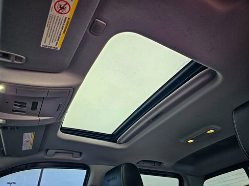 Used 2017 GMC Sierra 3500 Denali w/ Duramax Plus Package image 18